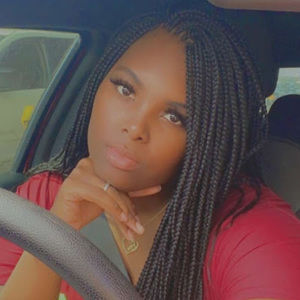 Meet your Posher, Jasmine